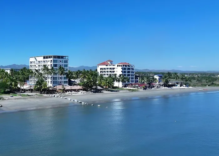 Wyndham Garden Wailoaloa Beach Fiji