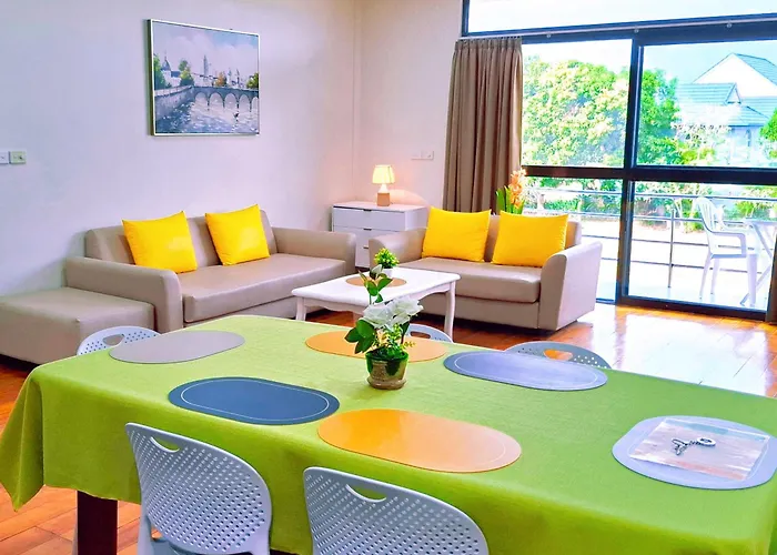 Waterfront Sunset Apartment Nadi